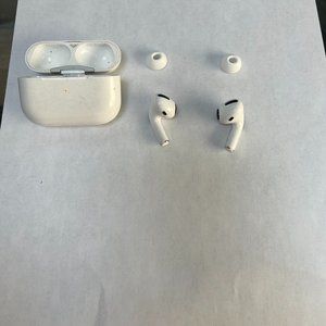 Apple AirPods Pro 1st Gen - GOOD Condition! Fast Ship!